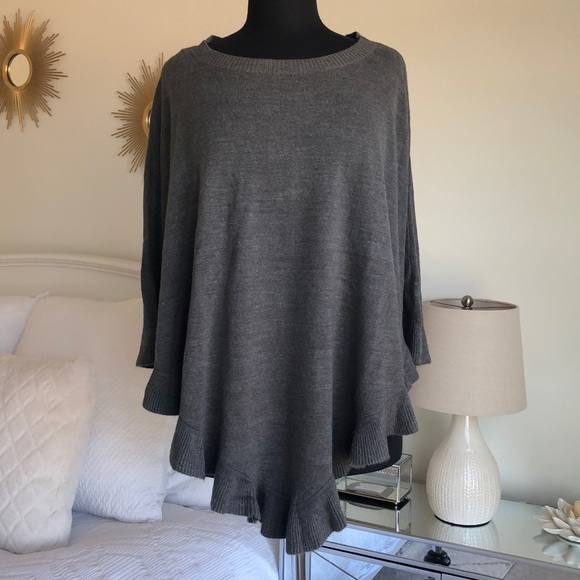 Karen Scott ruffled poncho - Picture 2 of 6